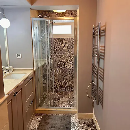 Sea Breeze L 2bd Sea Garden Apartment Varna