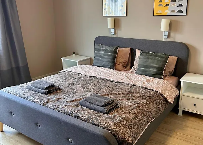 Sea Breeze L 2bd Sea Garden 아파트 바르나