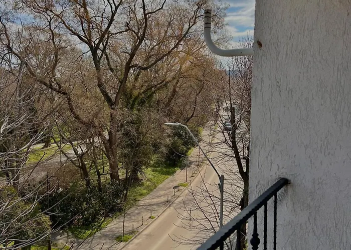 Sea Breeze L 2bd Sea Garden 아파트 바르나