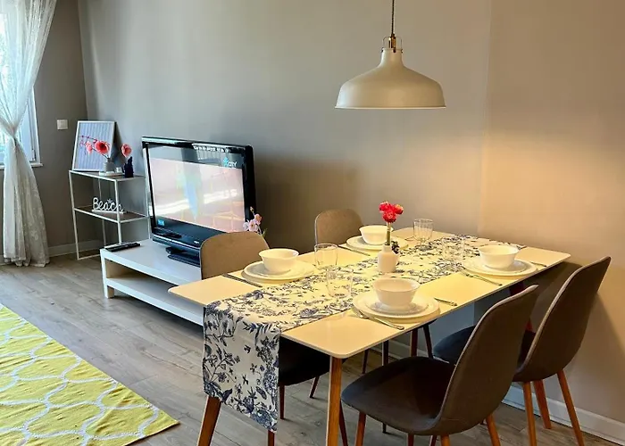 Sea Breeze L 2bd Sea Garden *