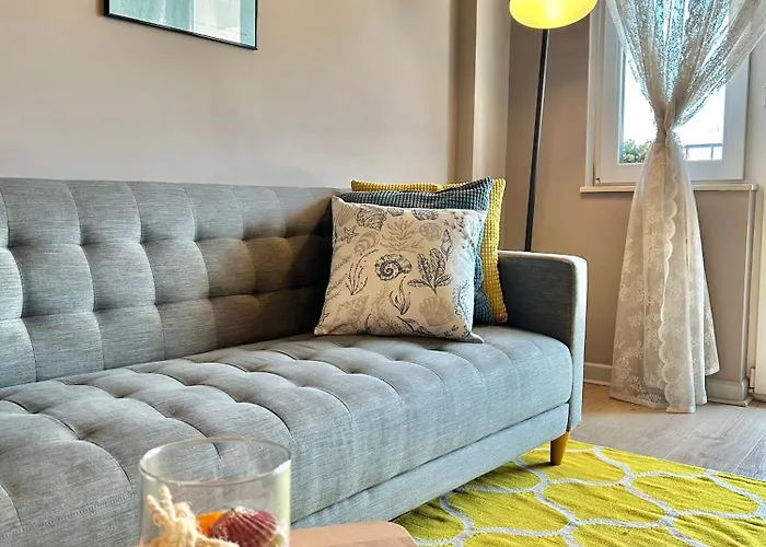 Sea Breeze L 2bd Sea Garden 아파트 *