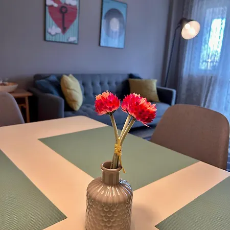 Daire Sea Breeze L 2bd Sea Garden *