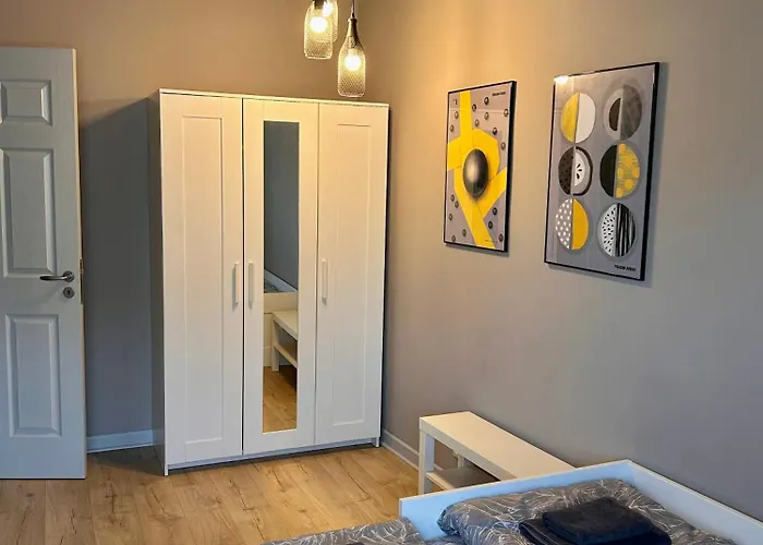 Sea Breeze L 2bd Sea Garden Apartment Varna