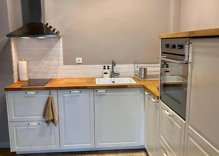 Sea Breeze L 2bd Sea Garden Apartment Varna