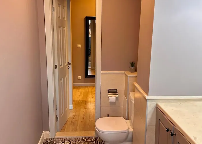 Sea Breeze L 2bd Sea Garden Apartment *